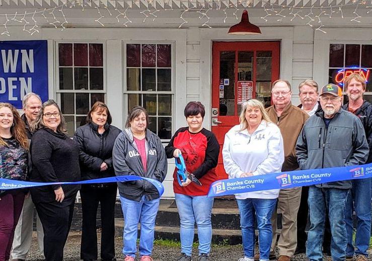 RIBBON CUTTING HELD AT TINY TOWN RESTAURANT
